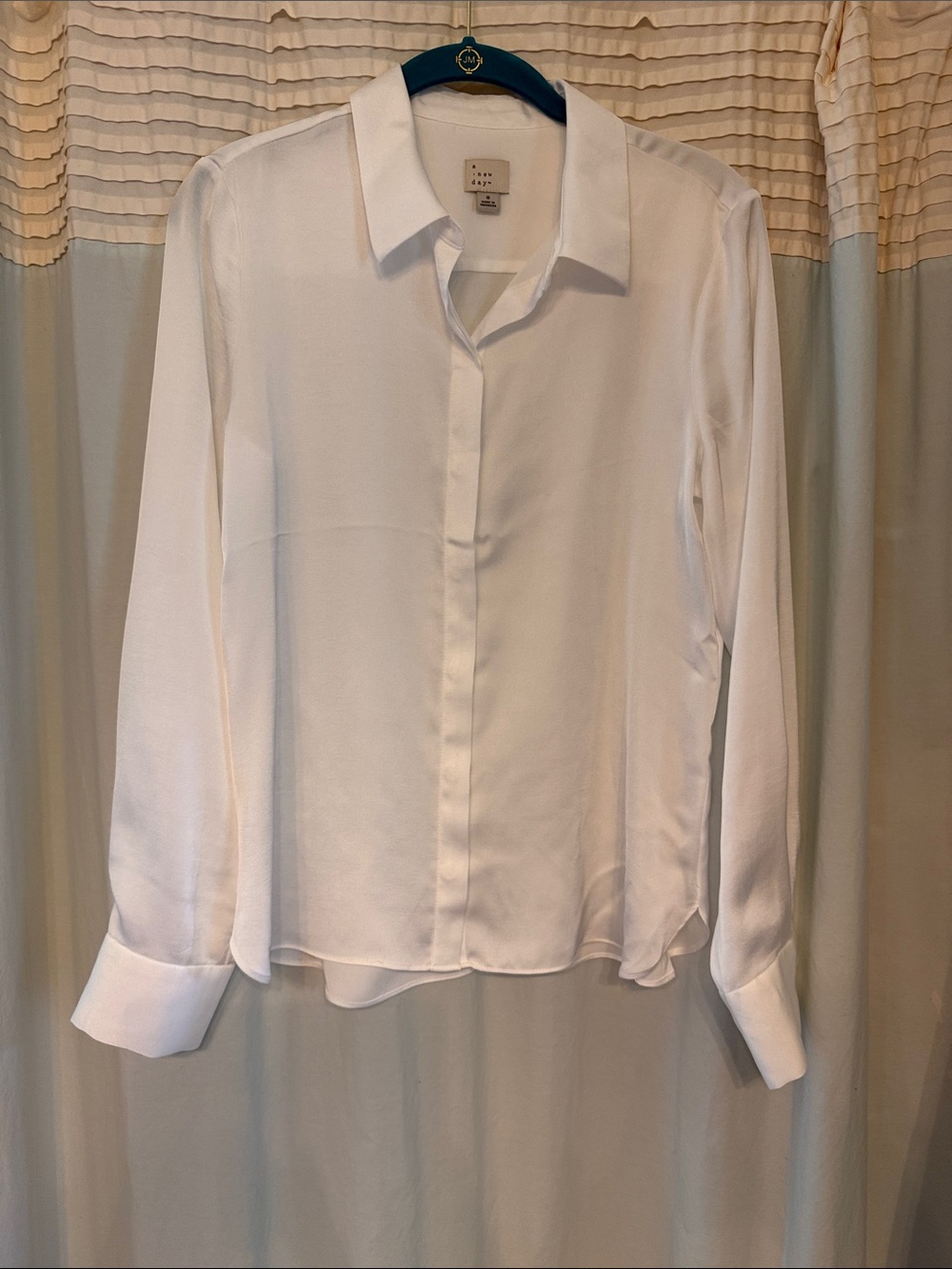 a new day White Button-Down Collared Blouse